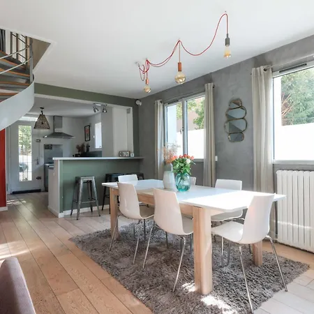 Ξενοδοχείο Magnificent House- Rueil-Malmaison